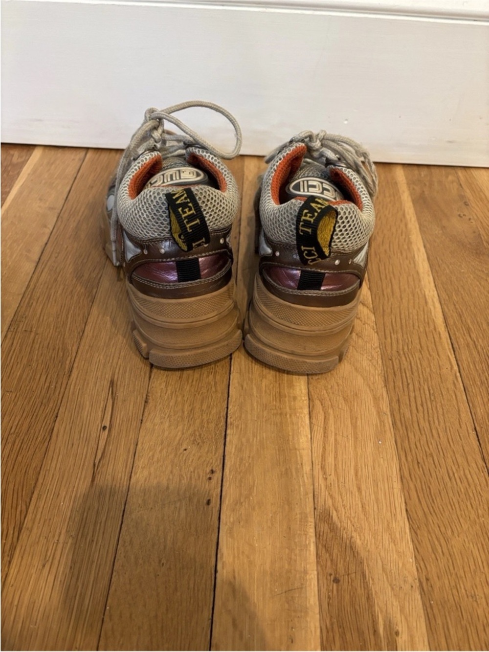 GUCCI Flashtrek Metallic Gold Chunky Sneakers Size 5-Authentic - Picture 8 of 12